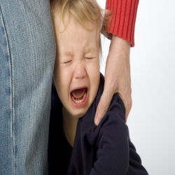 وابستگی بیش از حد به والدین
